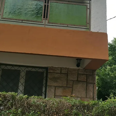 Strandkoezeli Nyaralohaz Apartment
